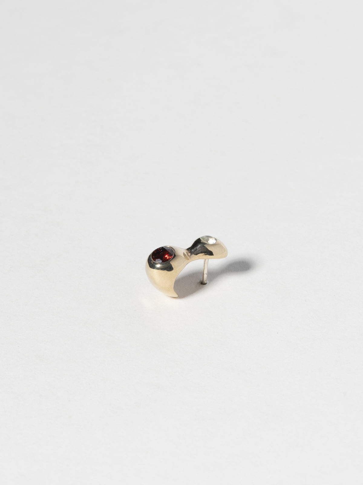 Product image of FARIS CHAMELLE GEM Stud in 14k gold plate with topaz and garnet (side view)
