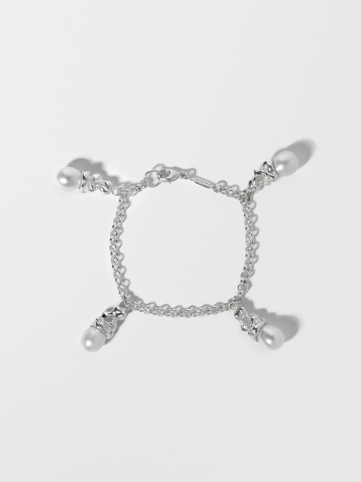 Product image of FARIS SOPHIA Charm Bracelet in sterling silver (front view)