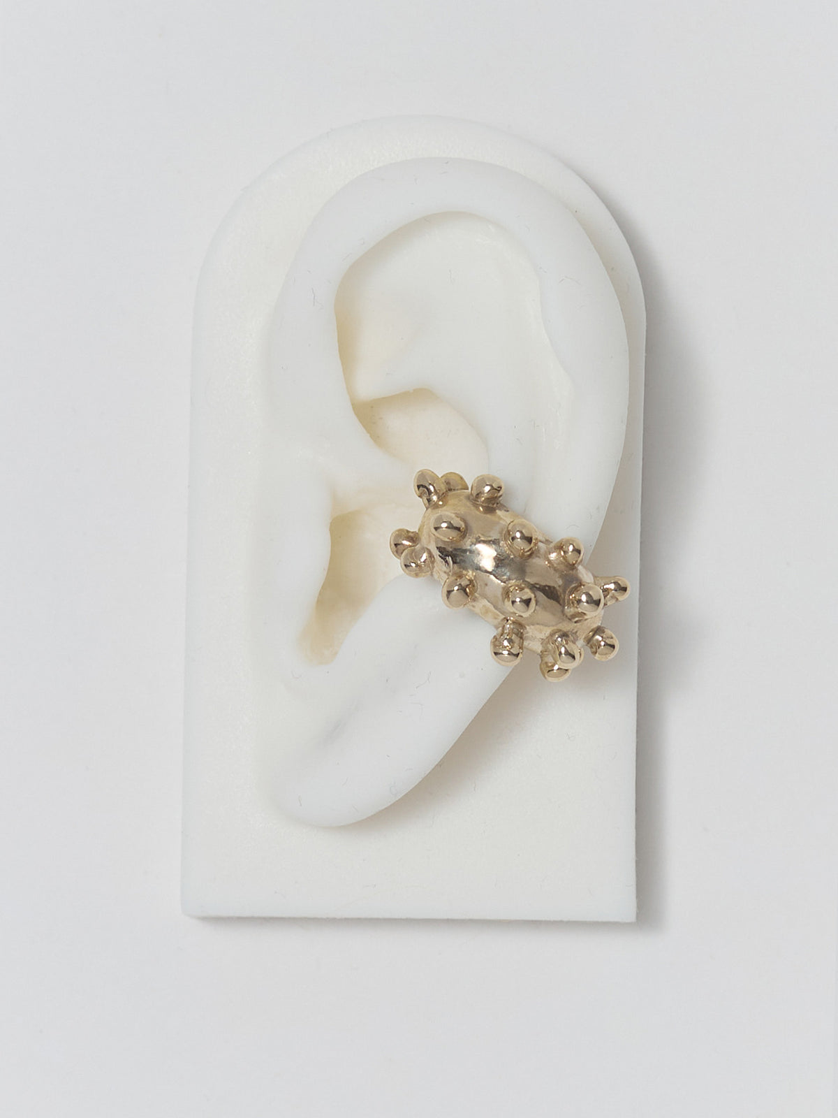 FARIS DOTTO EAR CUFF IN GOLD PLATED BRONZE