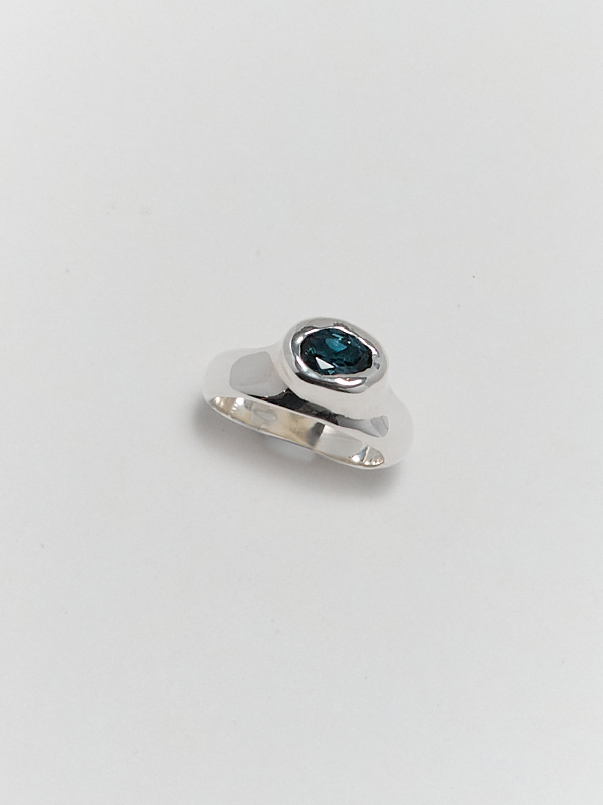 DUNE Ring