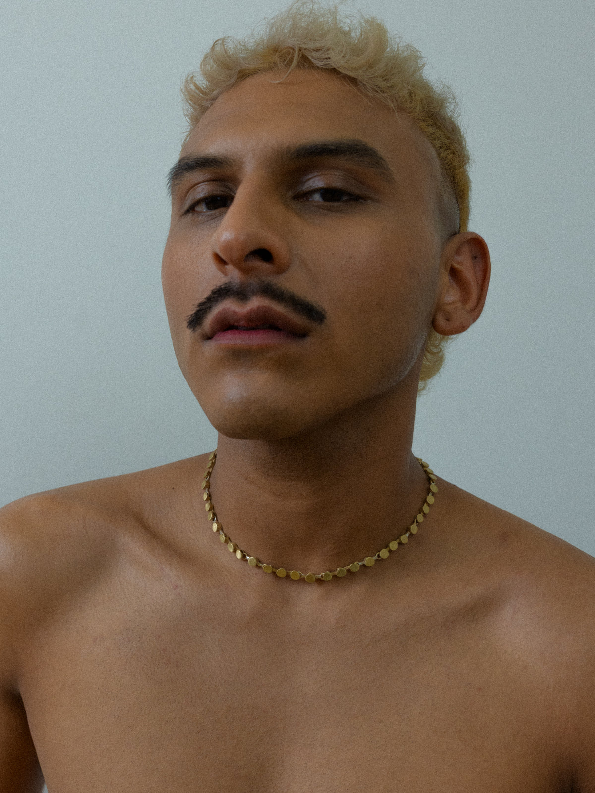 NAIL Collar