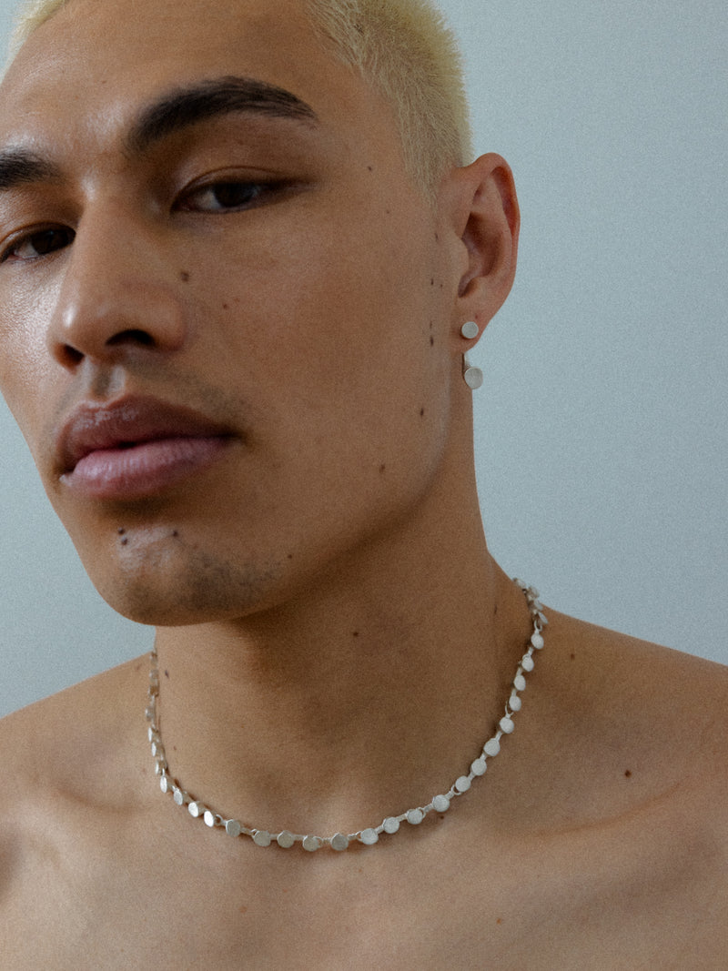 NAIL Collar