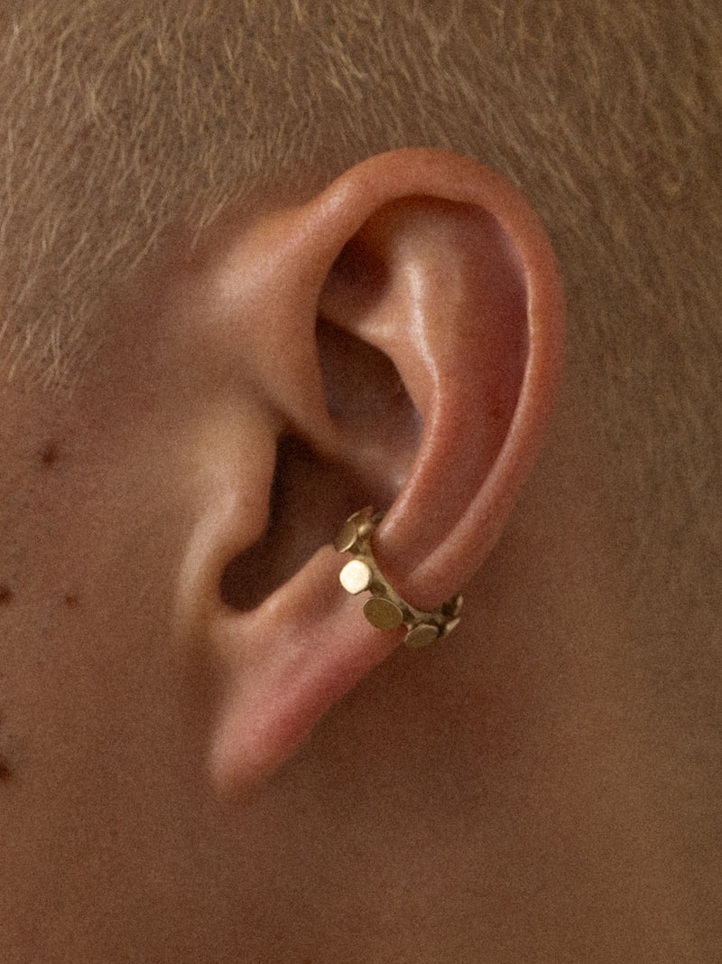 NAIL Ear Cuff