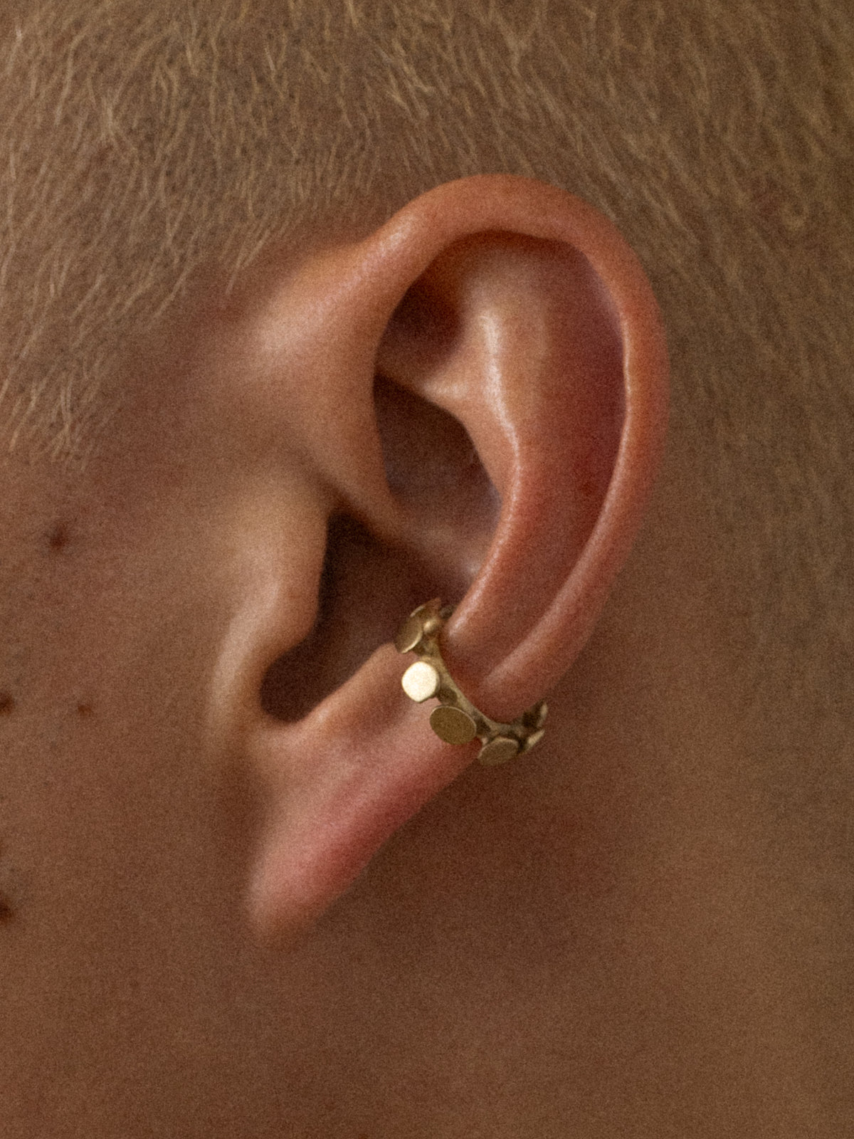 NAIL Ear Cuff