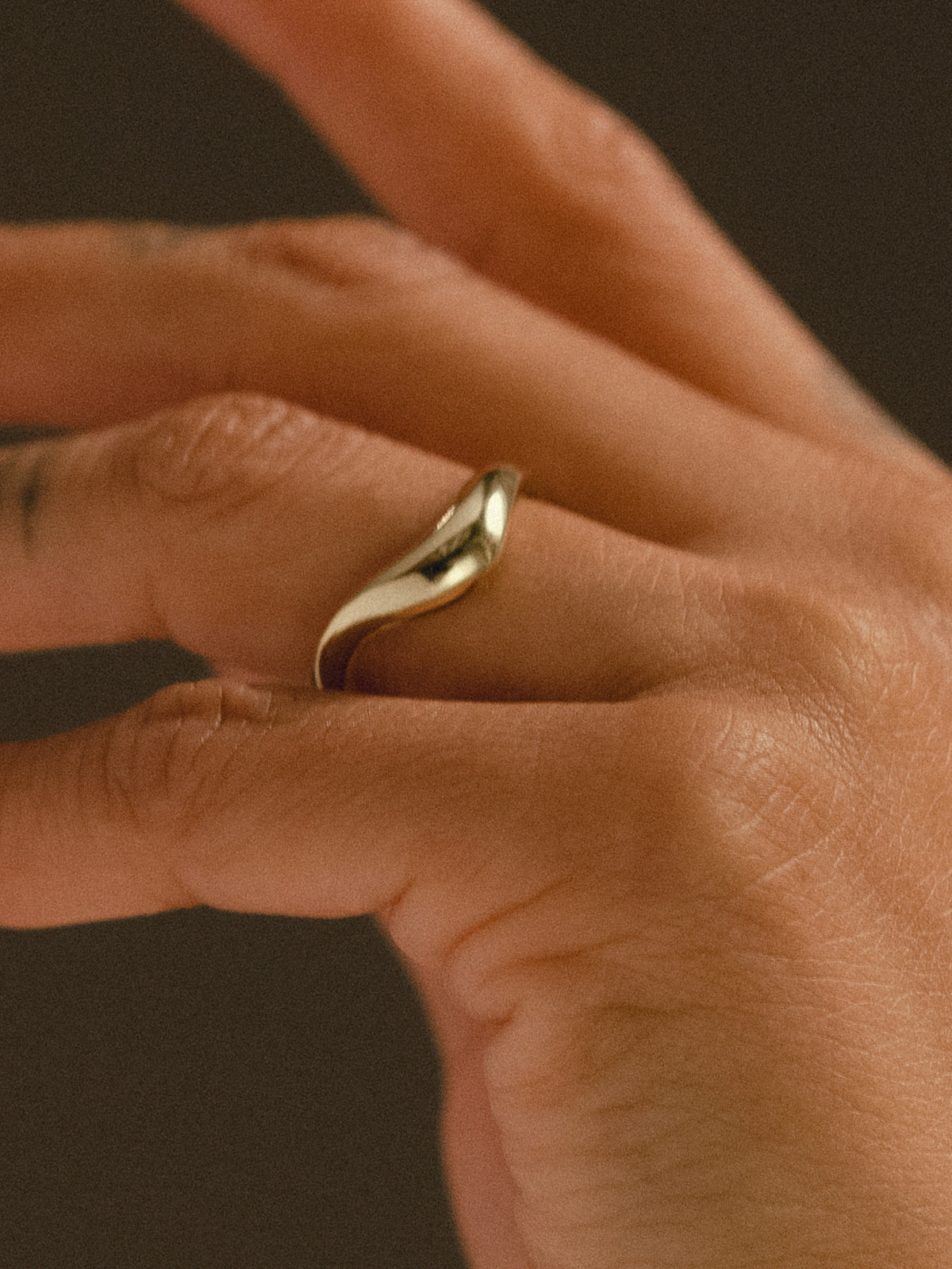 RIVER Ring