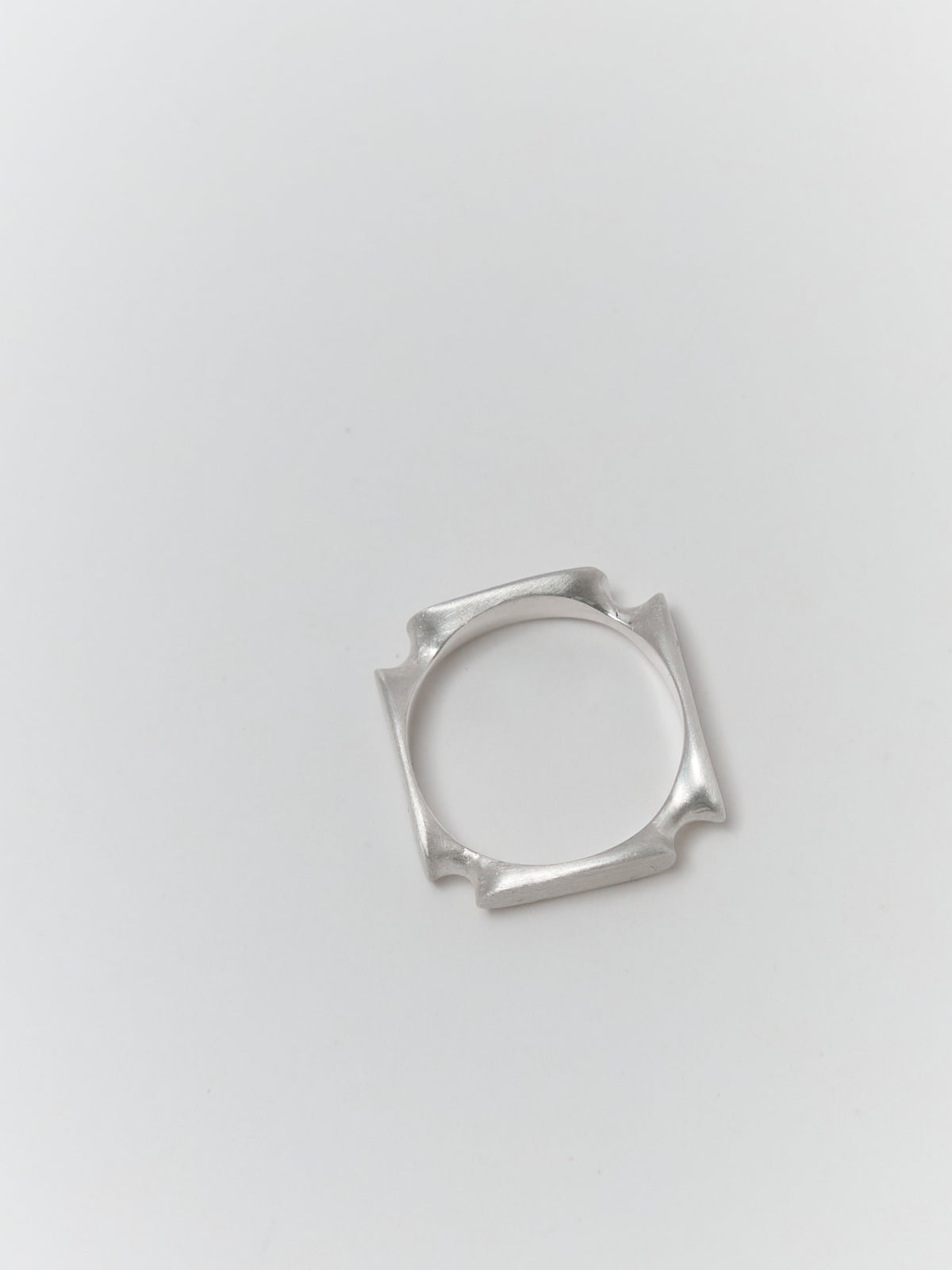SLIM PLATE Ring