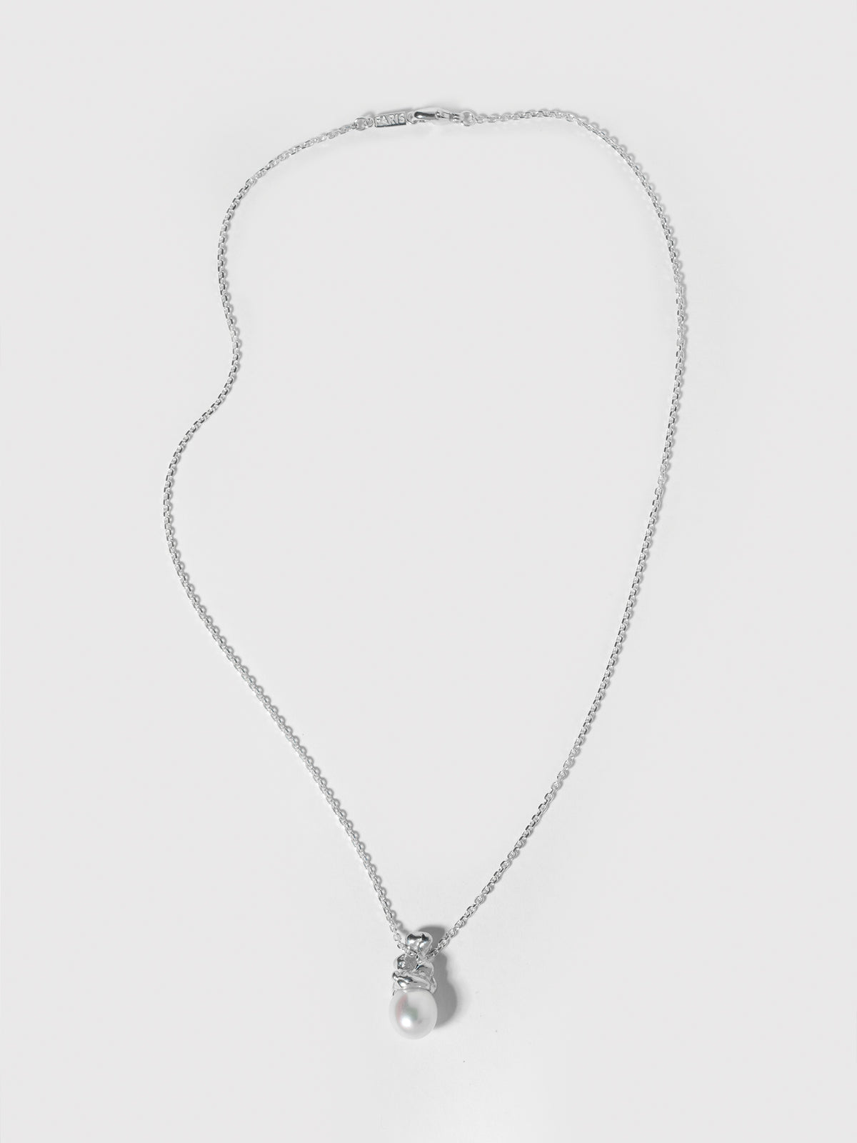 Product image of FARIS SOPHIA Necklace in sterling silver (front view)