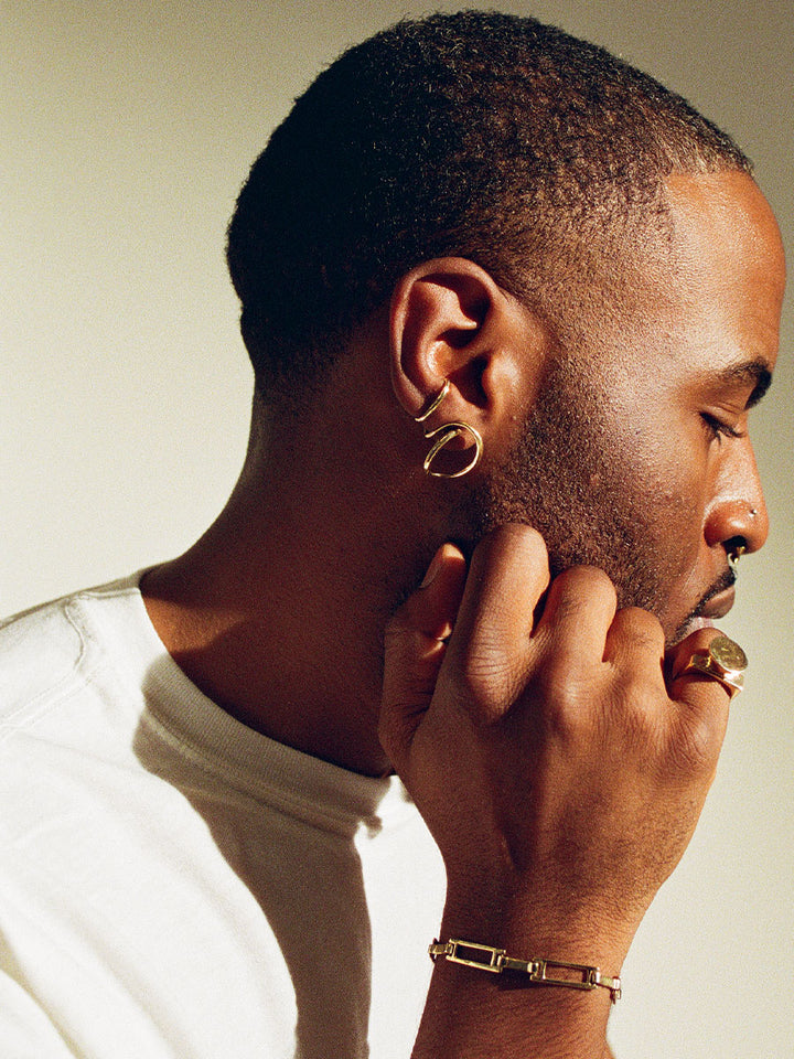 CURSIVE EARPIECE